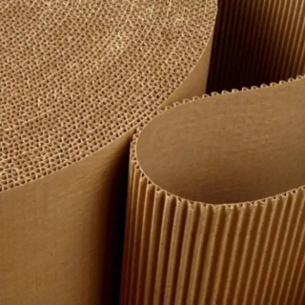 Detalhe das ondas e textura do papelão ondulado